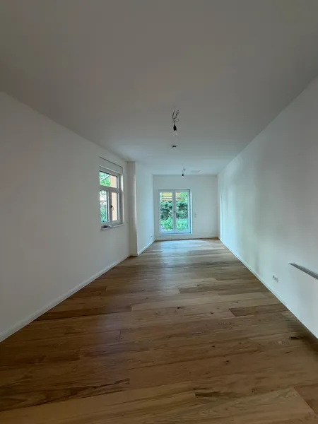 2,5 Zimmer Erdgeschoss Wohnung mit Garten — photo 1